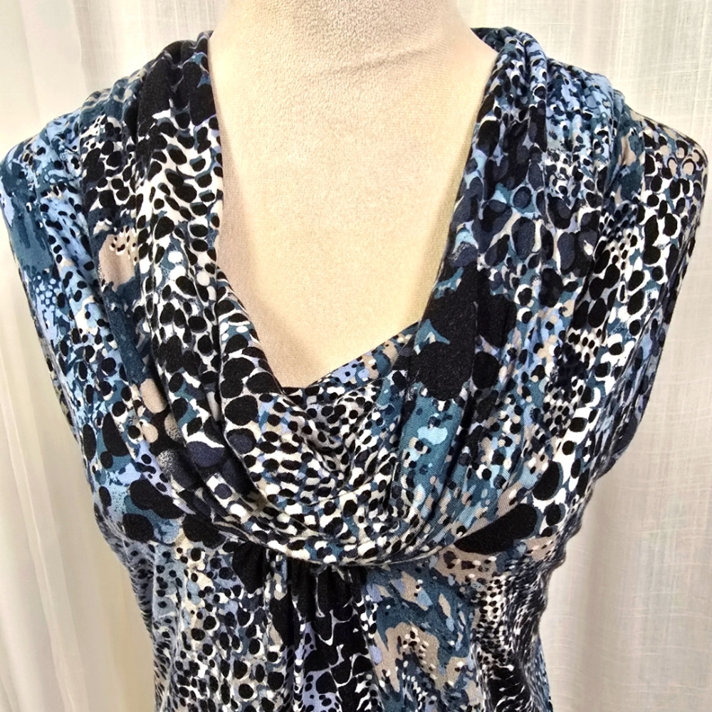 2/$30 August Silk Blue Leopard Print Sleeveless Cowl Neck Womens Blouse Size L - Picture 3 of 11